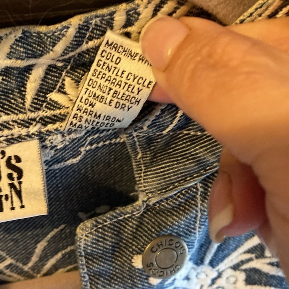 Chico’s Embroidered Jacket size 0 XS - Picture 3 of 11